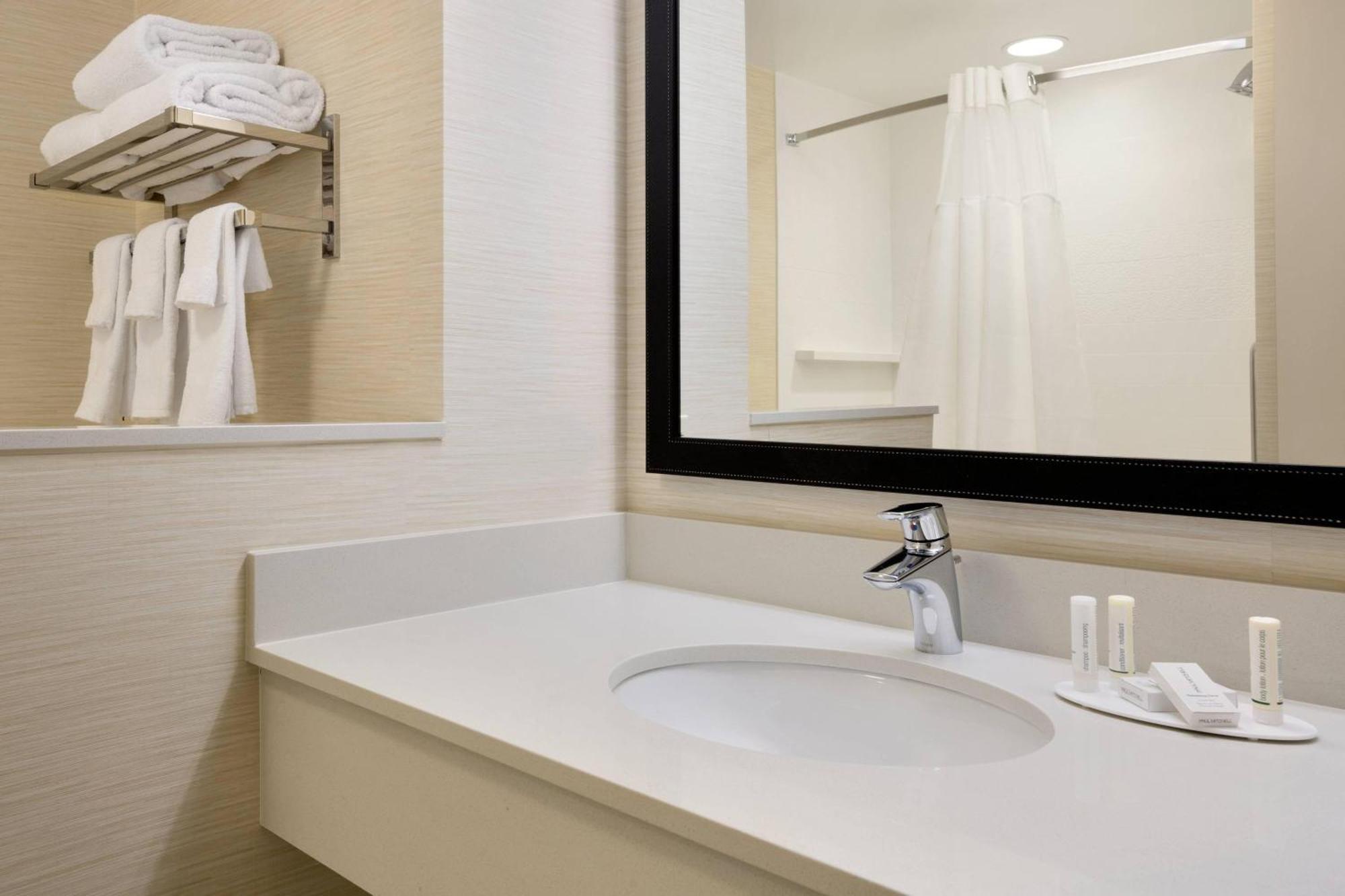Fairfield Inn & Suites By Marriott Lancaster East At The Outlets Smoketown Kültér fotó
